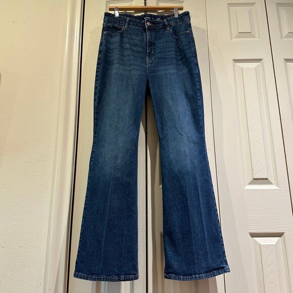 Old Navy Higher High Rise Flare Dark Wash Creased High Waisted Jeans 14 - Picture 6 of 12